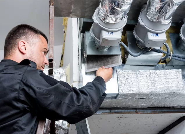 Manutenção em sistema VRF